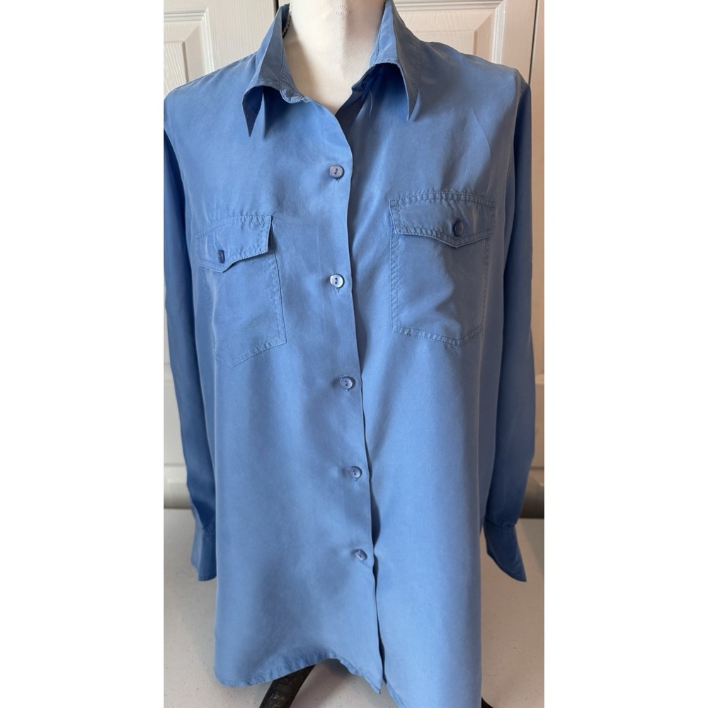 Women's The TravelSmith 100% Silk Blouse Blue Large EUC Vacation Ready
